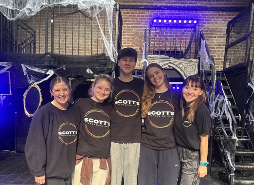 Rosie Josh Lara yr12 Oct2025 IMG 7044