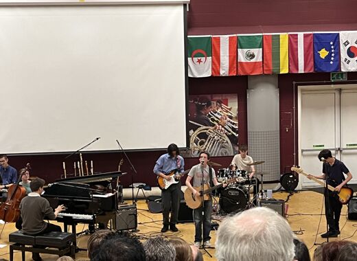 C1E1CF80 C559 4C85 85F5 21EA43F02CE6